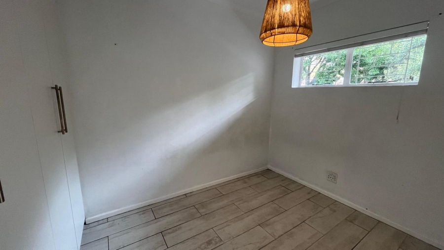 1 Bedroom Property for Sale in Tamboerskloof Western Cape